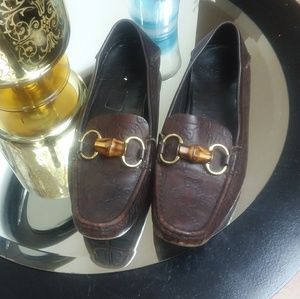 Women's Gucci loafers